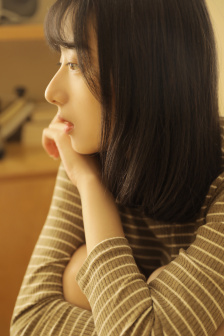 佐野雏子